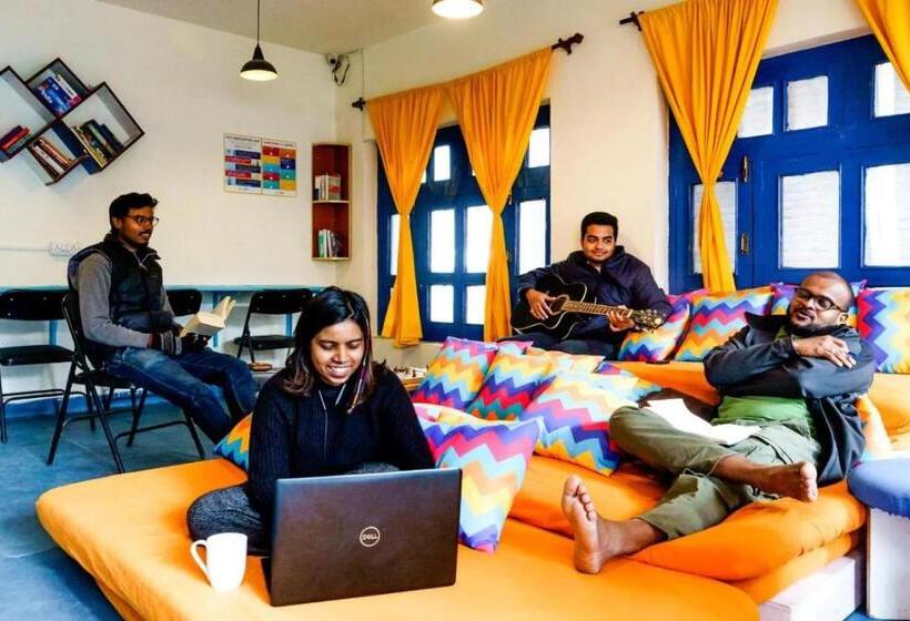 Albergue Oak Land House Manali