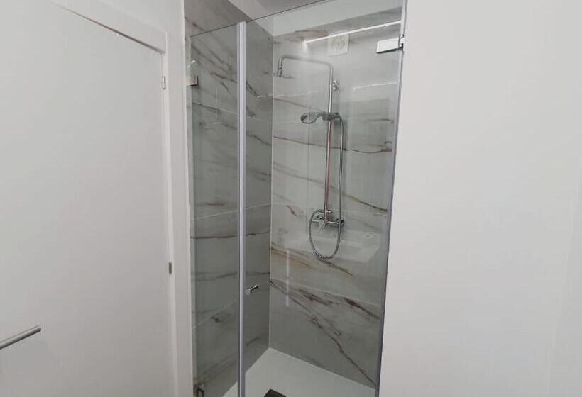 민박 4wd Solitaire Lodge