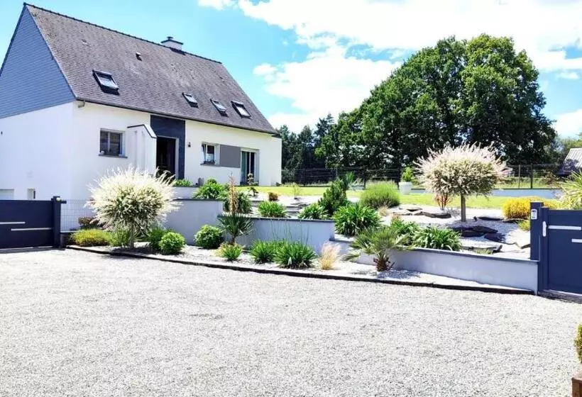 Aamiaismajoitus (B&B) Chambre Mer