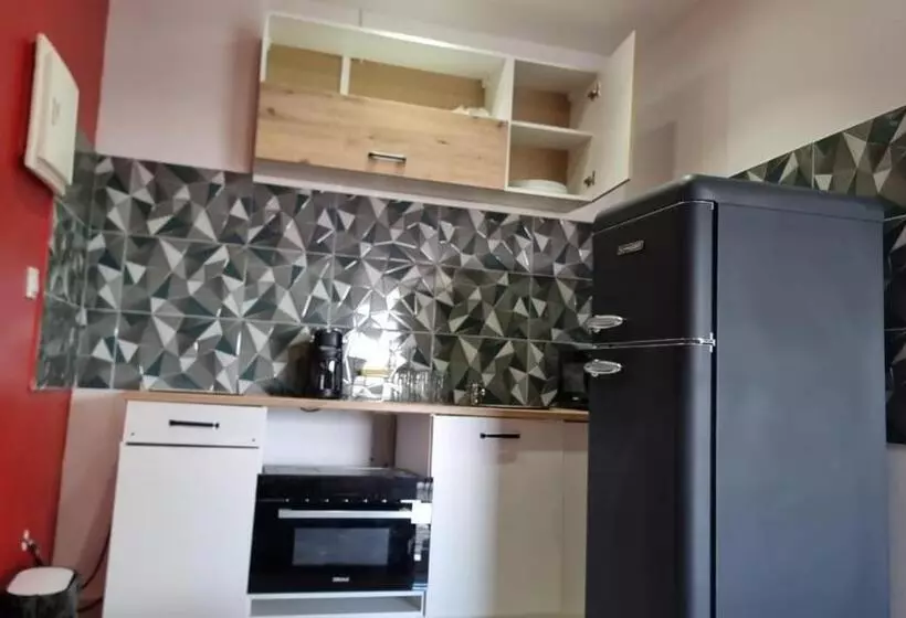 تختخواب و صبحانه Kwabo D Ailleurs