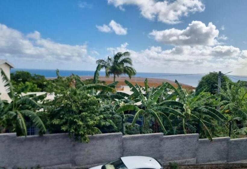 تختخواب و صبحانه Kwabo D Ailleurs