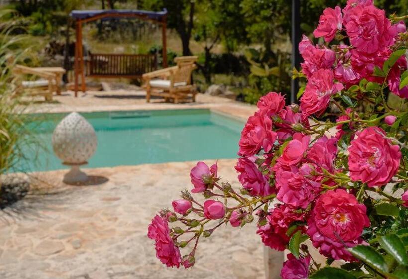 민박 Trulli Oiseaux Migrateurs