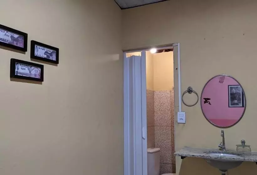 Hospedaria Recanto Do Bem Te Vi Kitinete E Suite