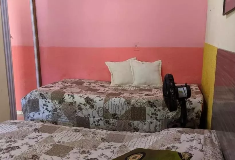Hospedaria Recanto Do Bem Te Vi Kitinete E Suite