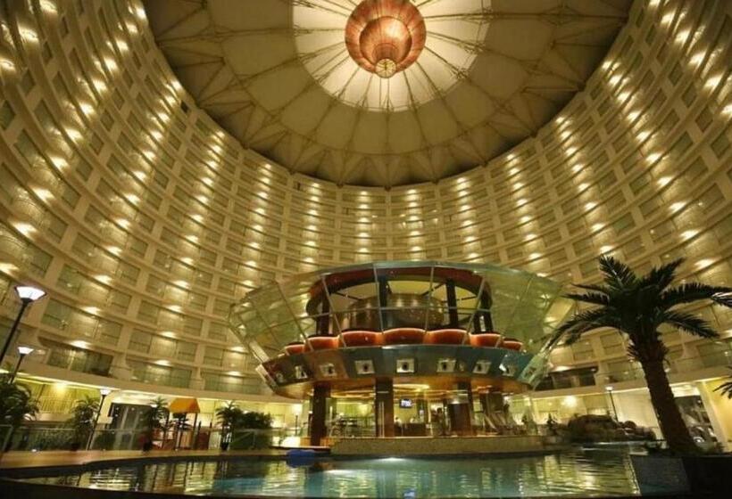 هتل 4 Star Appartment Rajhans Belliza