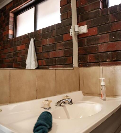 캡슐 호텔 Sanz Motel Wentworth