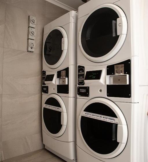 캡슐 호텔 Sanz Motel Wentworth