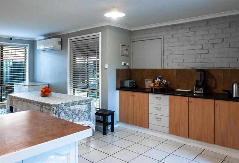 캡슐 호텔 Sanz Motel Wentworth