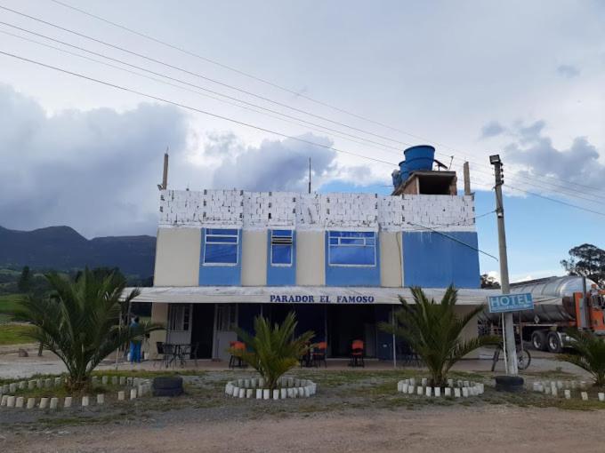 Отель El Famoso