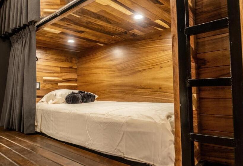 فندق Homestal California Hostal En Tlaquepaque