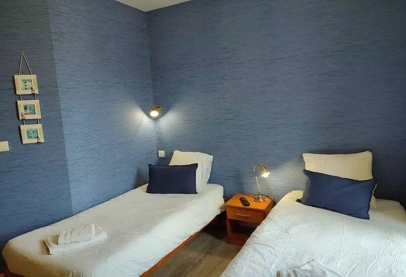 Hotelli Hôtel Bar Restaurant La Marie Galante