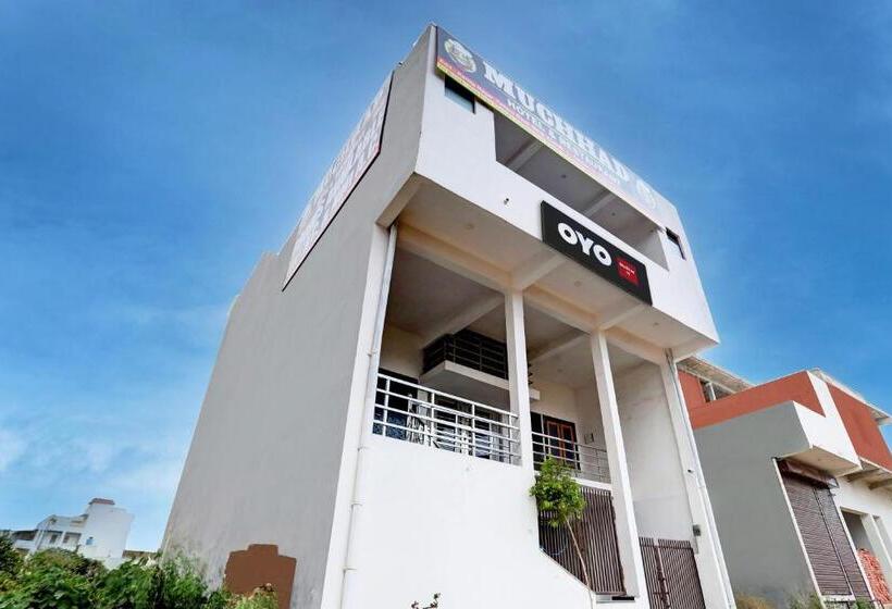 בית מלון כפרי Oyo Muchhad 75