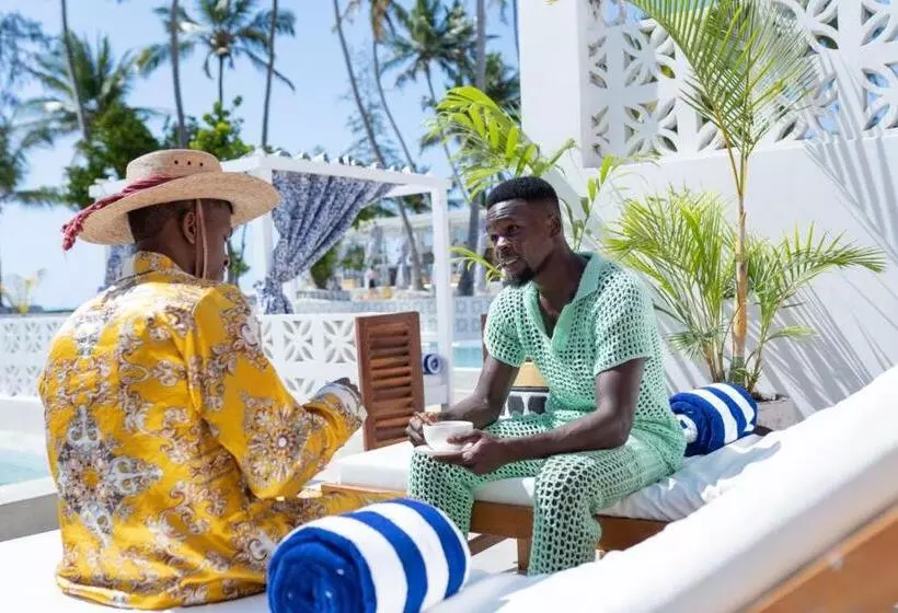 ホテル Pili Pili Orient Beach Resort