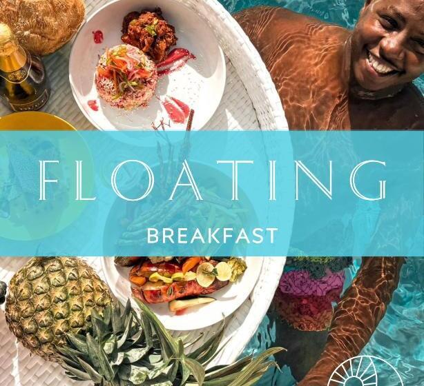 בית מלון כפרי Pili Pili Orient Beach Resort