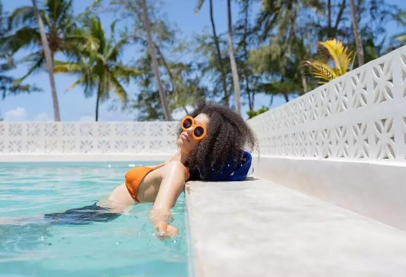ホテル Pili Pili Orient Beach Resort