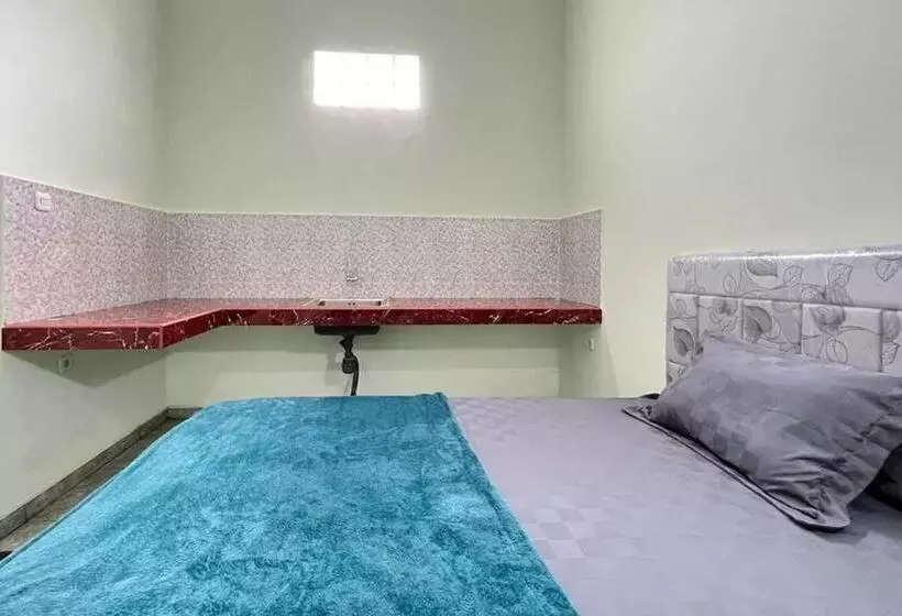 ホテル Trubus Guesthouse Syariah Magelang Mitra Reddoorz