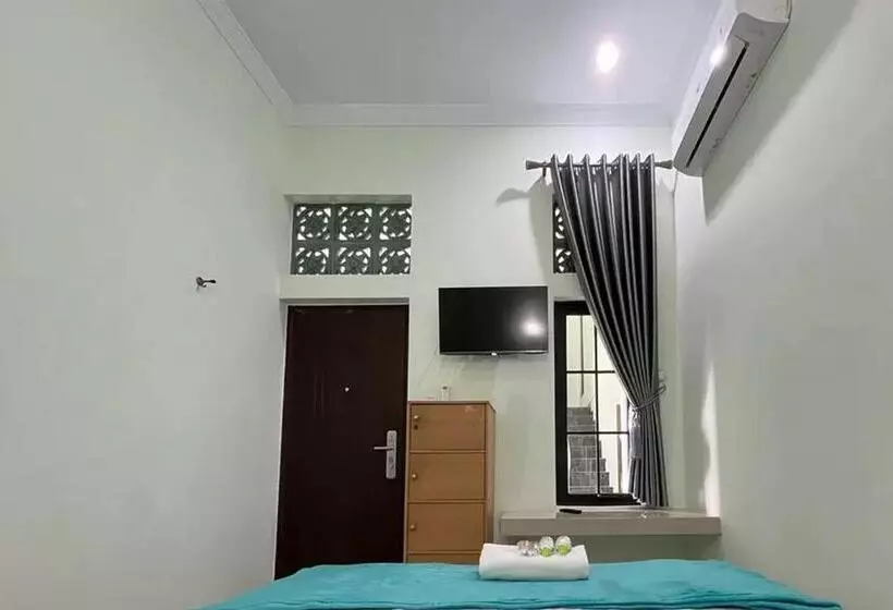ホテル Trubus Guesthouse Syariah Magelang Mitra Reddoorz
