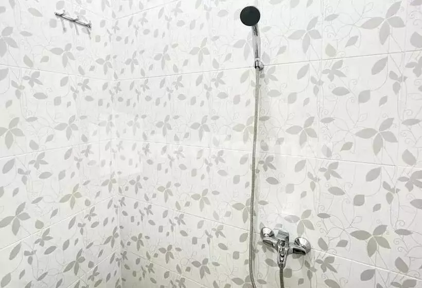 ホテル Trubus Guesthouse Syariah Magelang Mitra Reddoorz