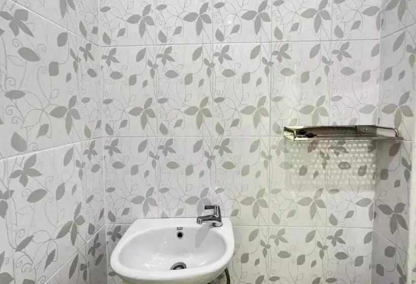 ホテル Trubus Guesthouse Syariah Magelang Mitra Reddoorz