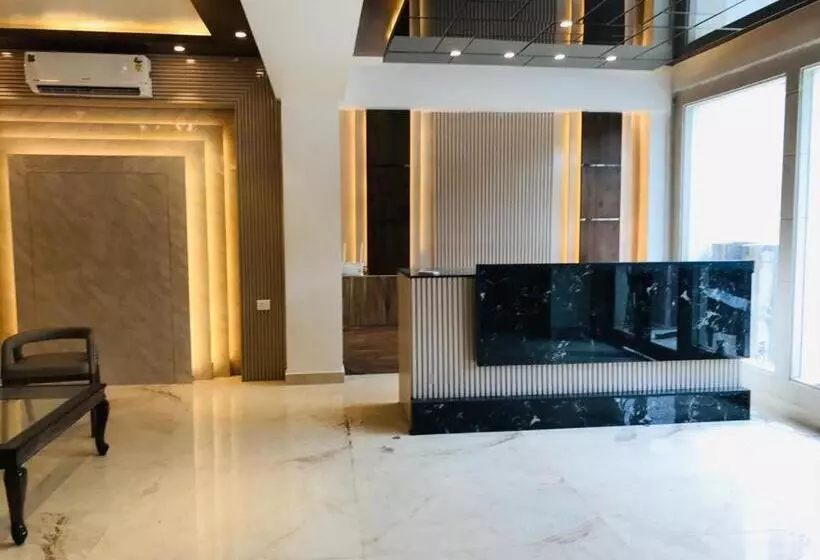 Marks Hotel & Banquet