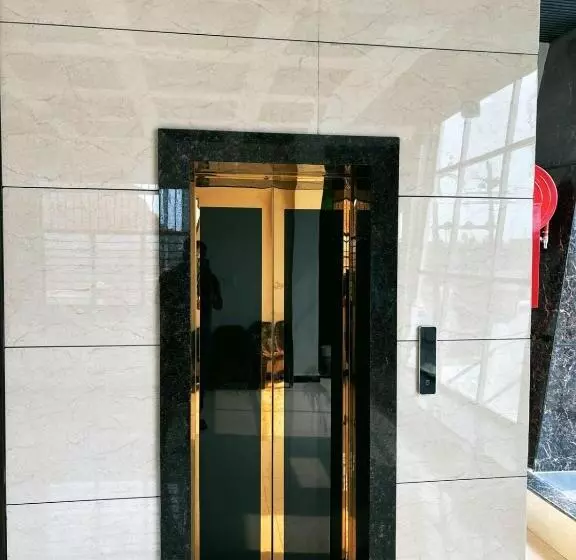 New Prince Hotel & Restaurant