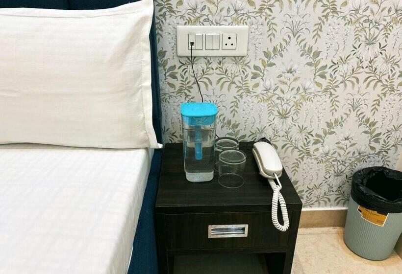 New Prince Hotel & Restaurant