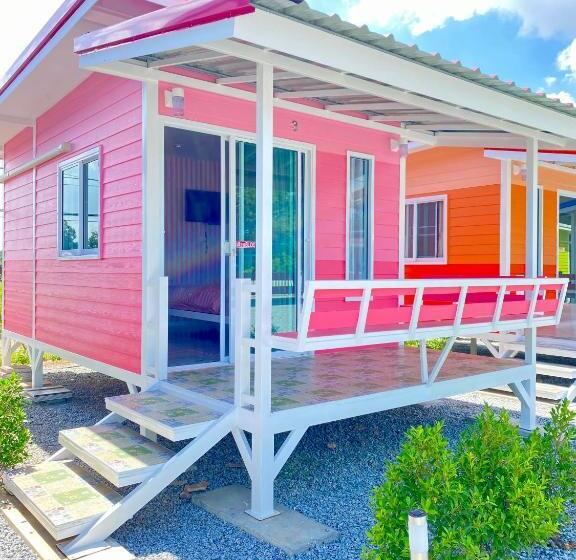 Pension มิ่งเคียงมณีรีสอร์ท