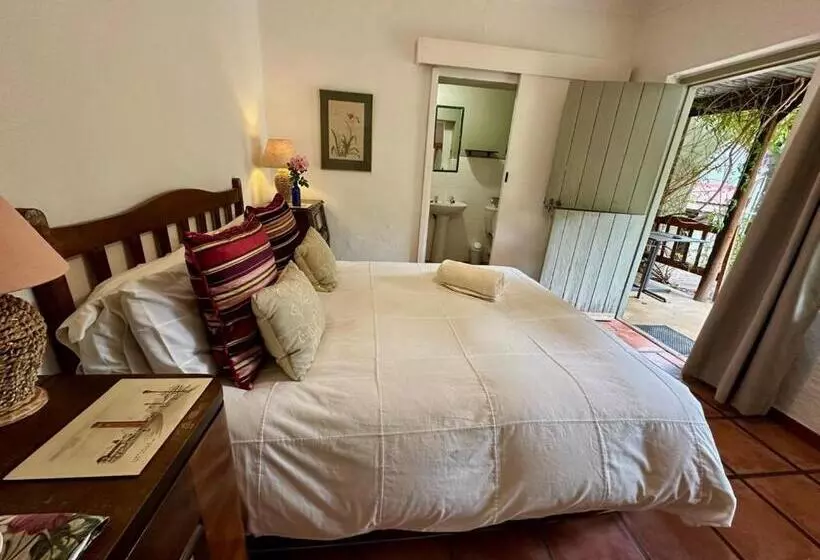 Majatalo Tradouw Guesthouse