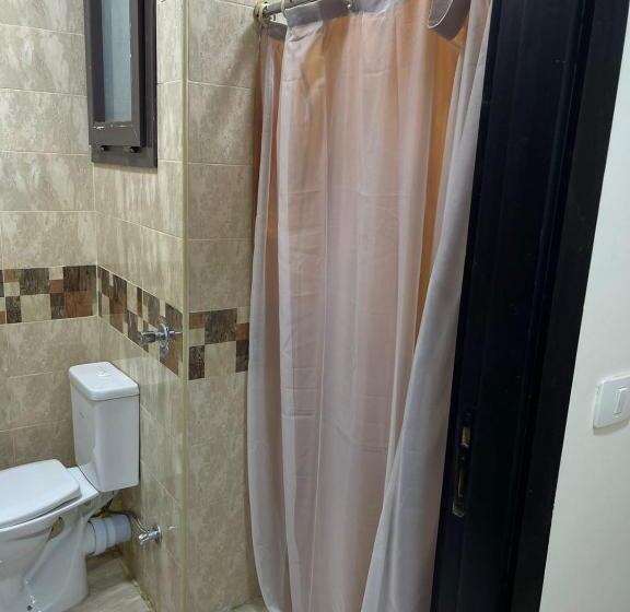 استراحتگاه شالية مكيف للعائلات بقرية جراند هيلز الساحل الشمالي الاتصال قبل الحجز