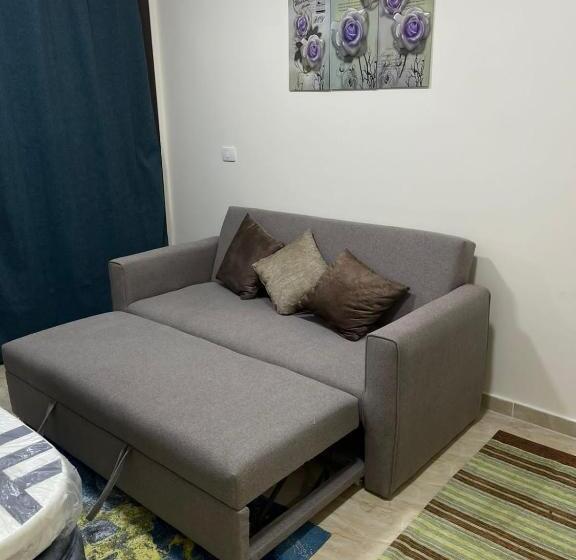 استراحتگاه شالية مكيف للعائلات بقرية جراند هيلز الساحل الشمالي الاتصال قبل الحجز