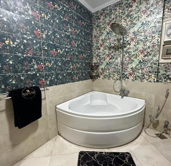 Al Bustan Residents Sheikh Zayed