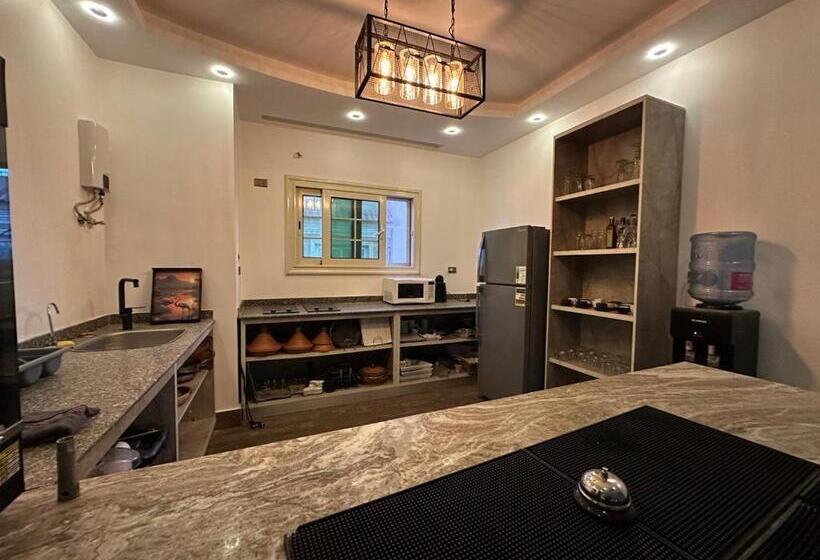 Al Bustan Residents Sheikh Zayed