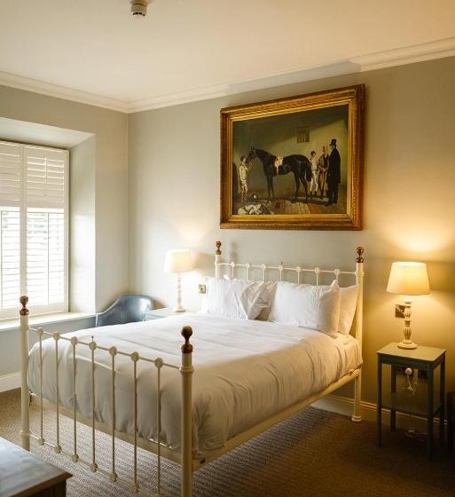 فندق صغير Deerpark Inn