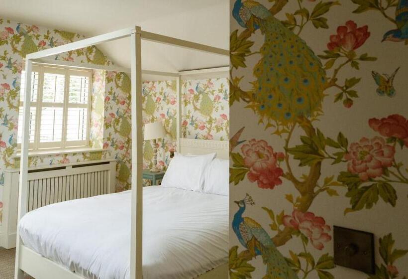 فندق صغير Deerpark Inn