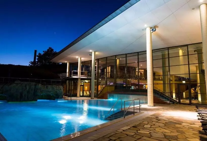 ベッドアンドブレックファースト Feriendorf An Der Therme Obernsees