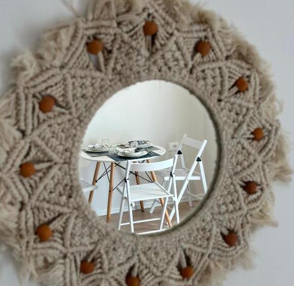 تختخواب و صبحانه Freya S Rooms