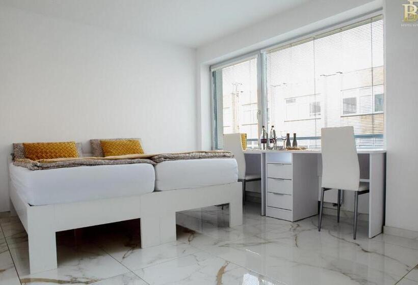 فندق Apartmány Centro Zlín