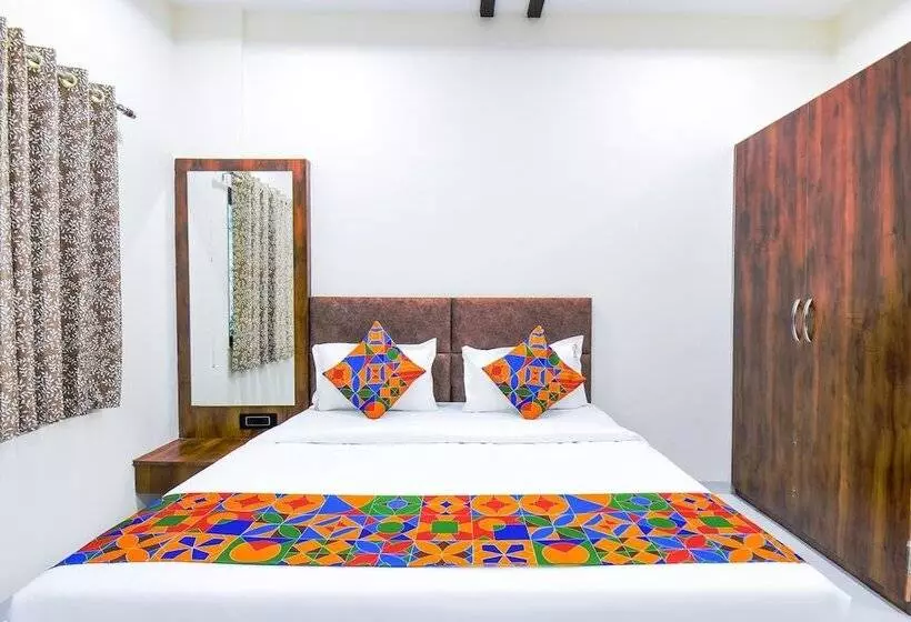 ホテル Fabexpress Jagatraj Vishwa Lodging