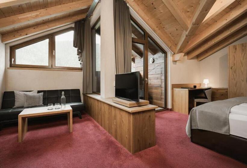 Отель Neueröffnung Miaflor Familien  & Aktivresort