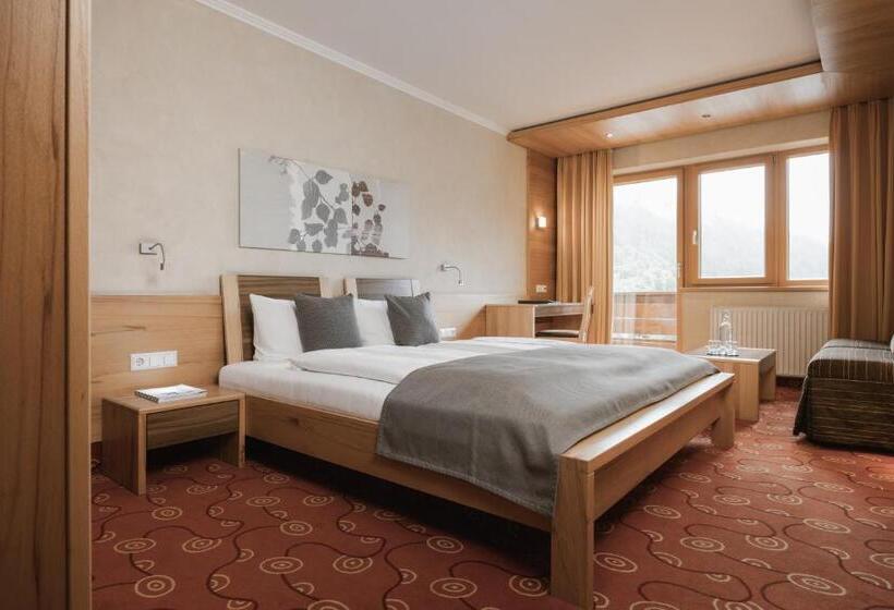 Отель Neueröffnung Miaflor Familien  & Aktivresort