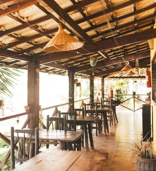 ホテル Pousada Luar