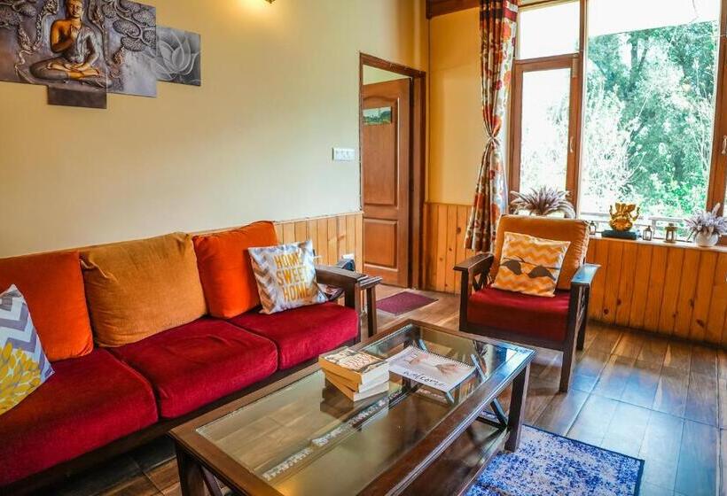 ホテル The Vaikunth Mcleodganj # Centrally Heated & Air Cooled # Scenic Mountain View # Big Parking # On Ma