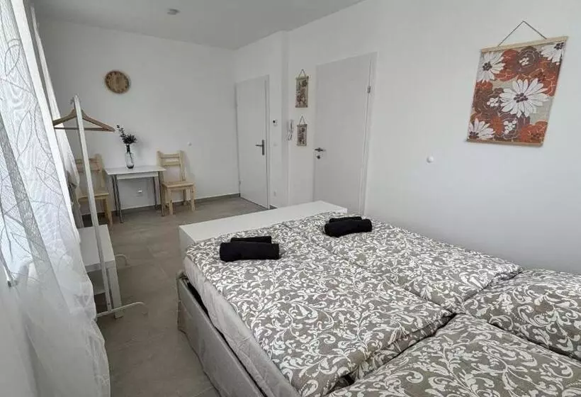 Langenzersdorf Apartment