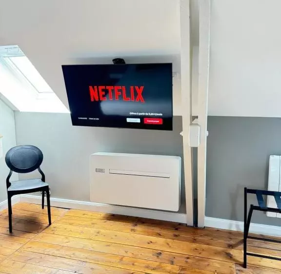 ペンション Aura Castle