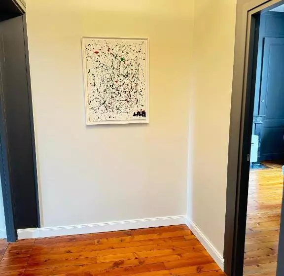 ペンション Aura Castle