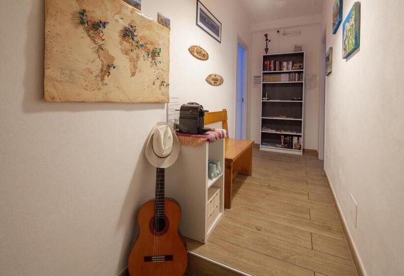 بنسيون Cinque Terre Charme Rooms