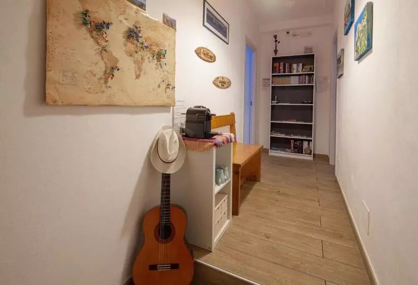 پانسیون Cinque Terre Charme Rooms