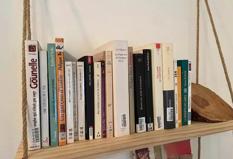 ペンション Hózhó Tempo   Sous Les Pins, Bed & Breakfast écofriendly & Slowlife Avec Sauna