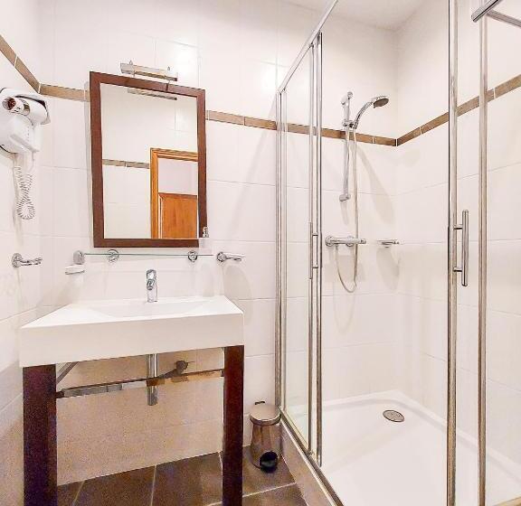 Pensiune Le Haras Des Charmilles