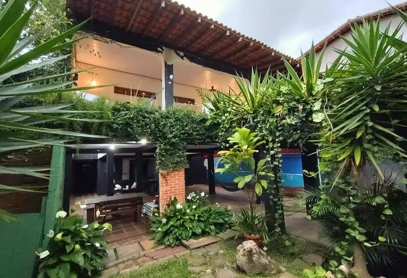 ペンション Suíte 3 Enseada Com Garagem